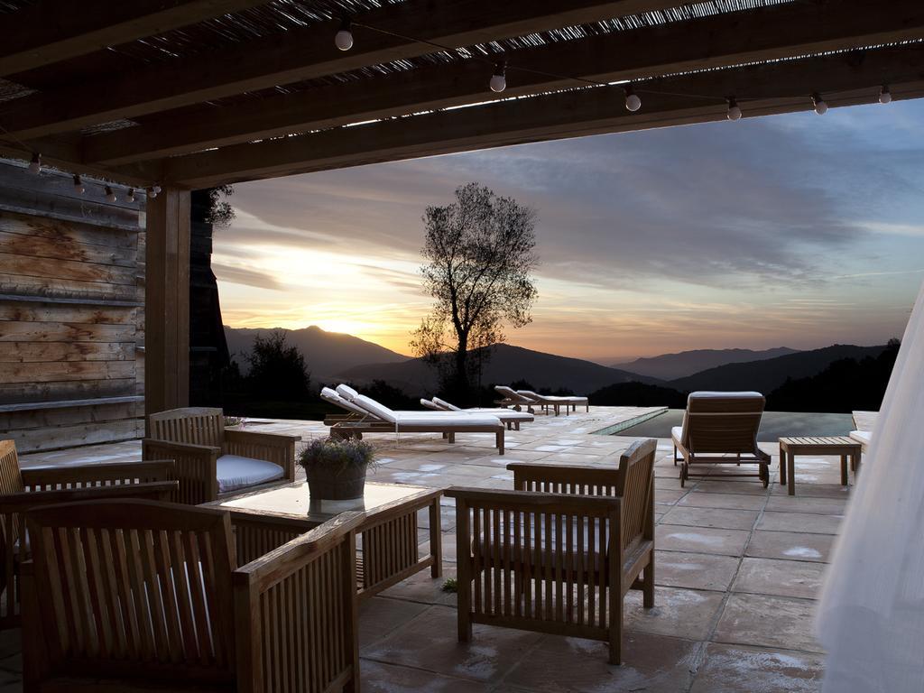 Masia El Puig La Vall de Bianya Exteriör bild